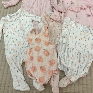 Angel Dear Baby Girl Bundle 6 pieces